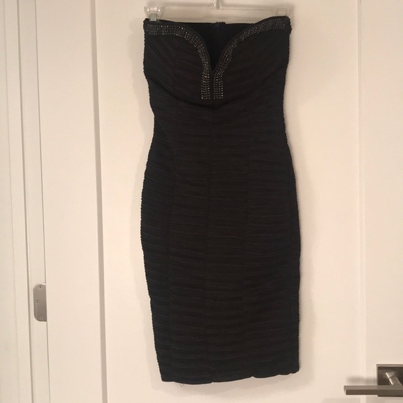 Black strapless sweetheart dress - Picture 2 of 7